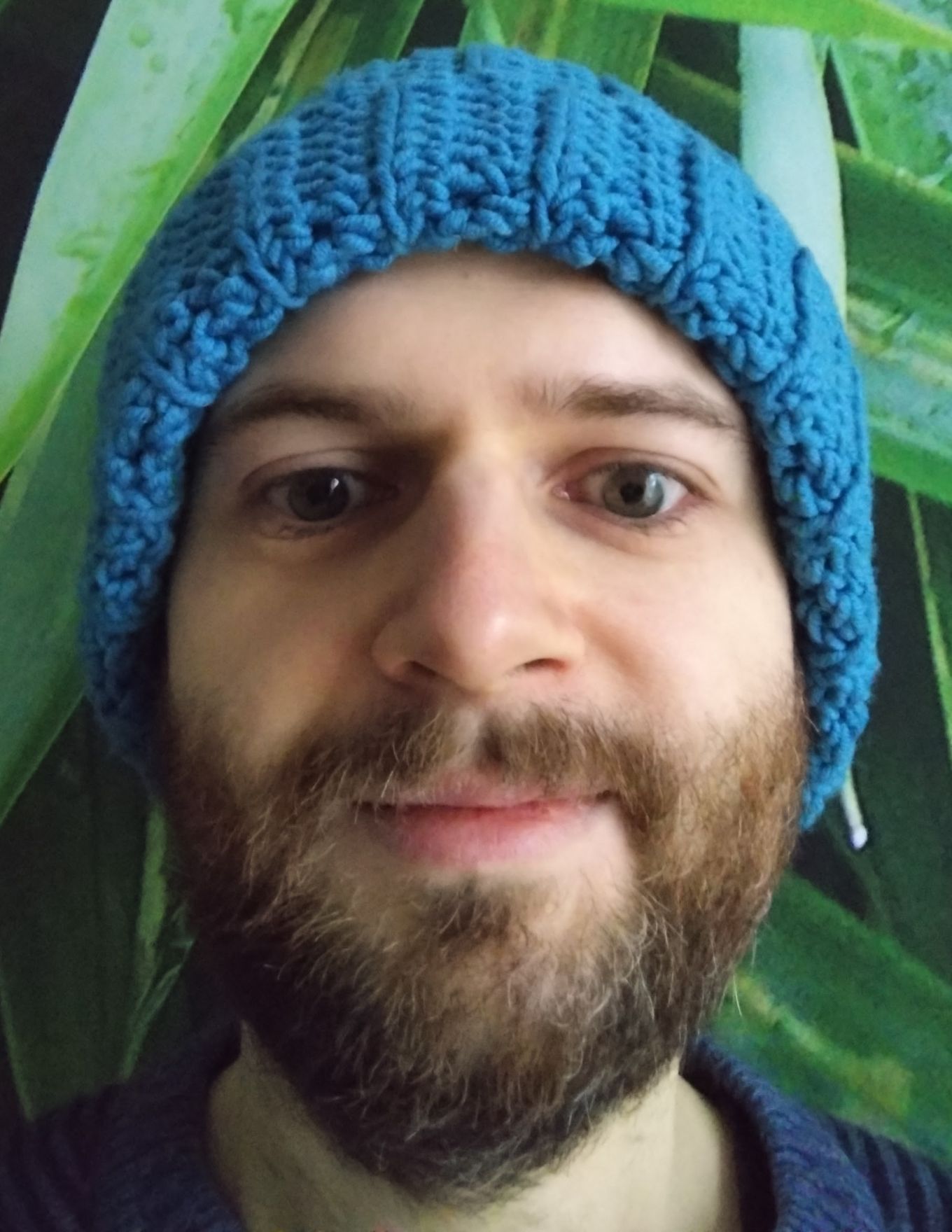 Ja, z siwiejącą już brodą, ale wciąż w niebieskiej czapce.