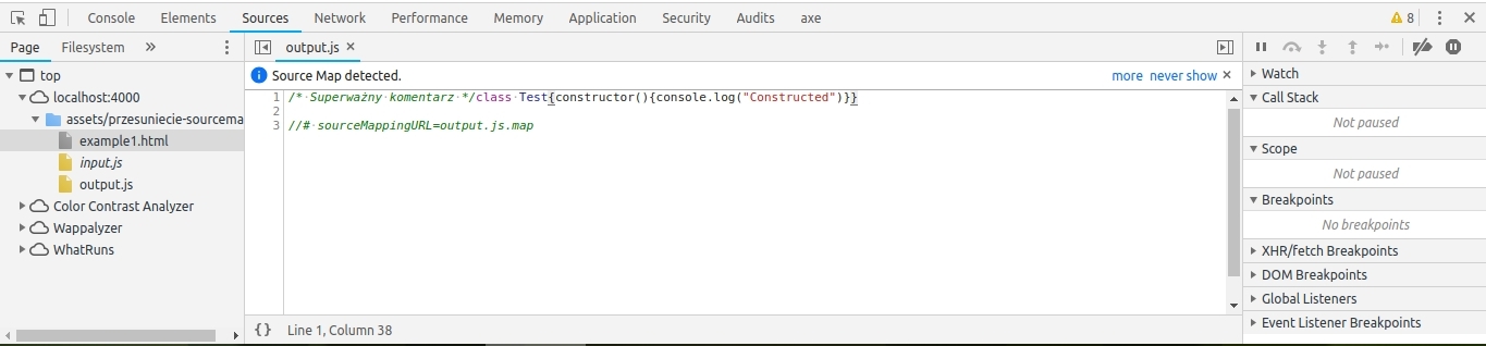 Otwarta zakładka "Sources" w devtools Google Chrome pokazująca przerobiony kod oraz drzewko wyboru plików po lewej, zawierającc zarówno plik output.js, jak i input.js
